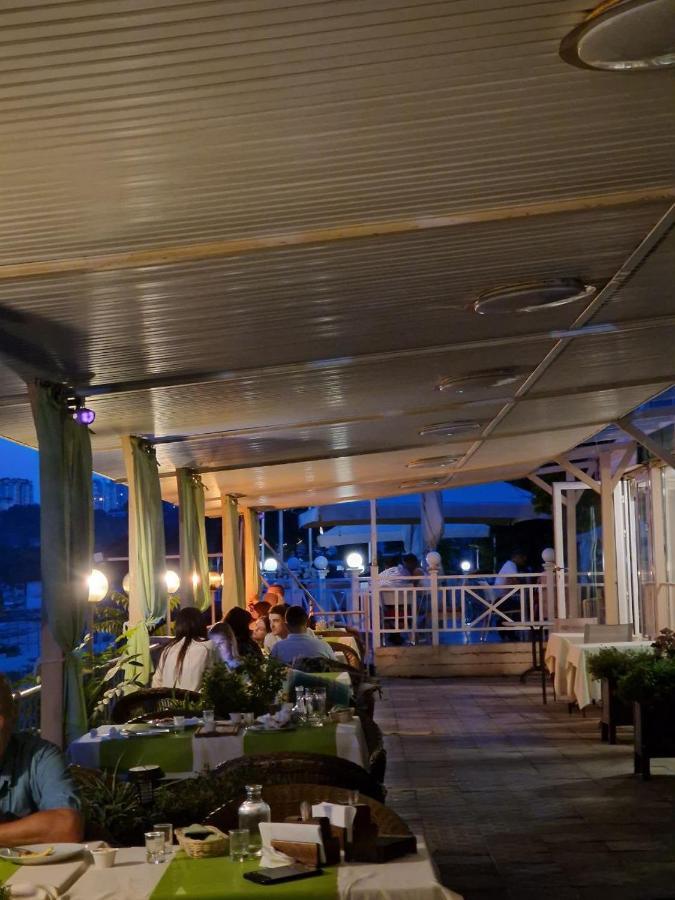 Hotel Palma 敖德萨 外观 照片